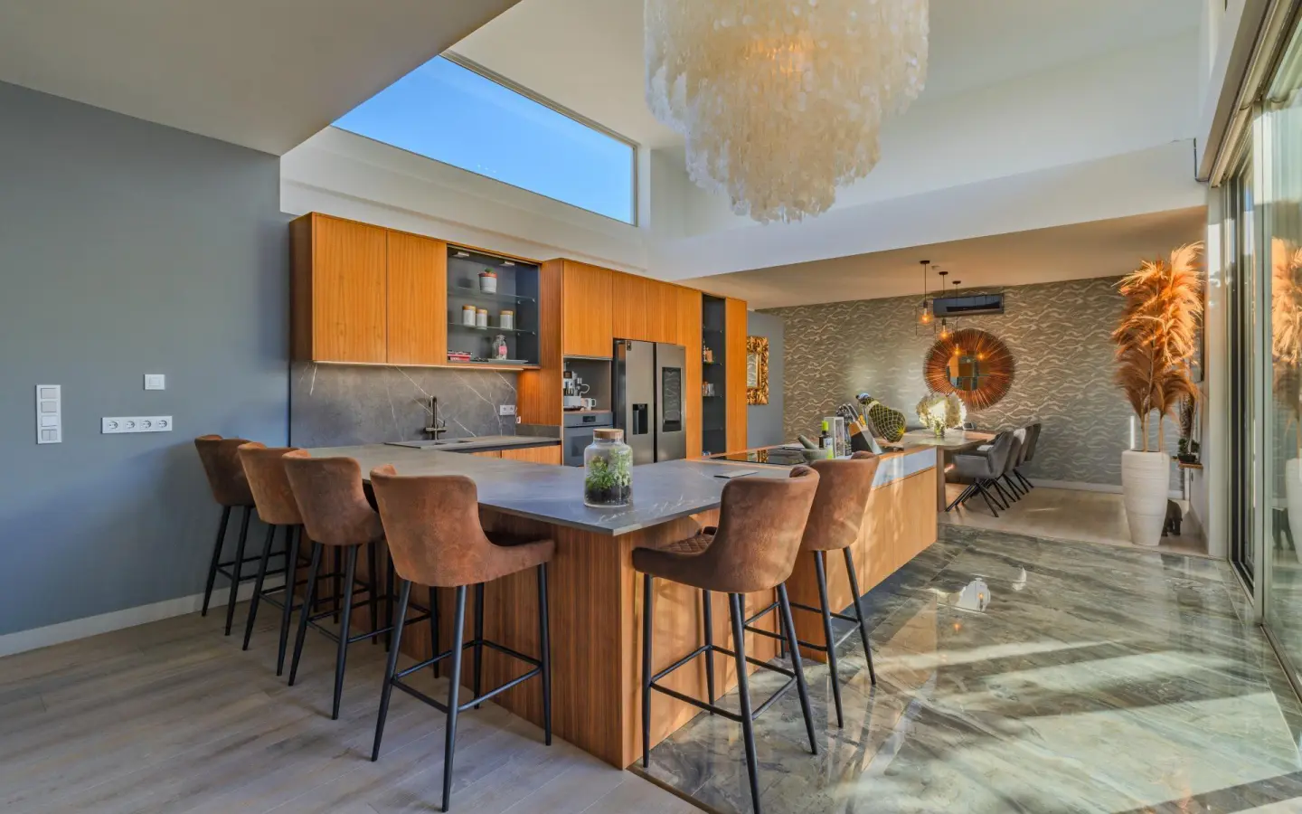 Villa Of 544 M² In Benijofar