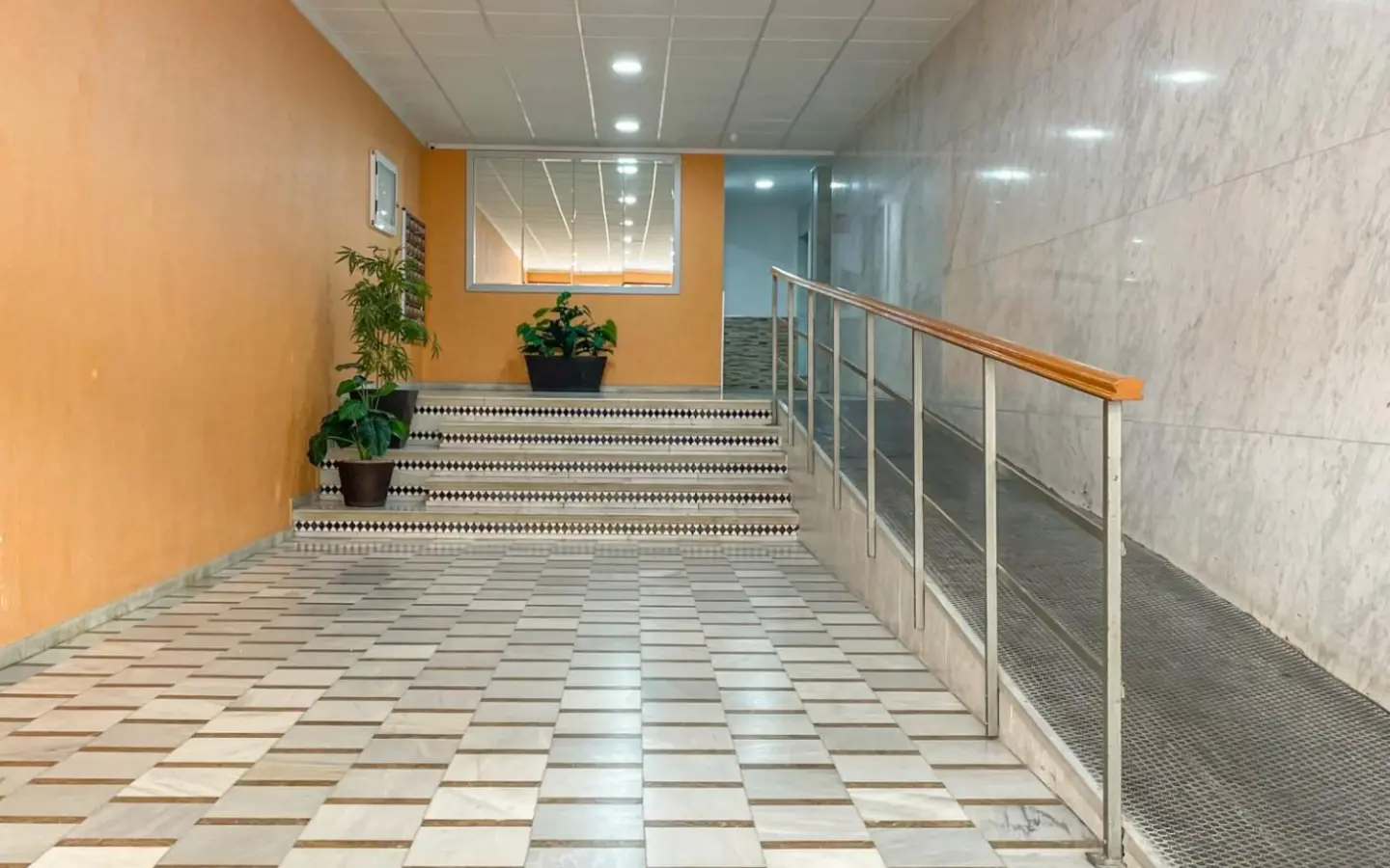 Apartment Of 91 M² In Torrevieja, Spain