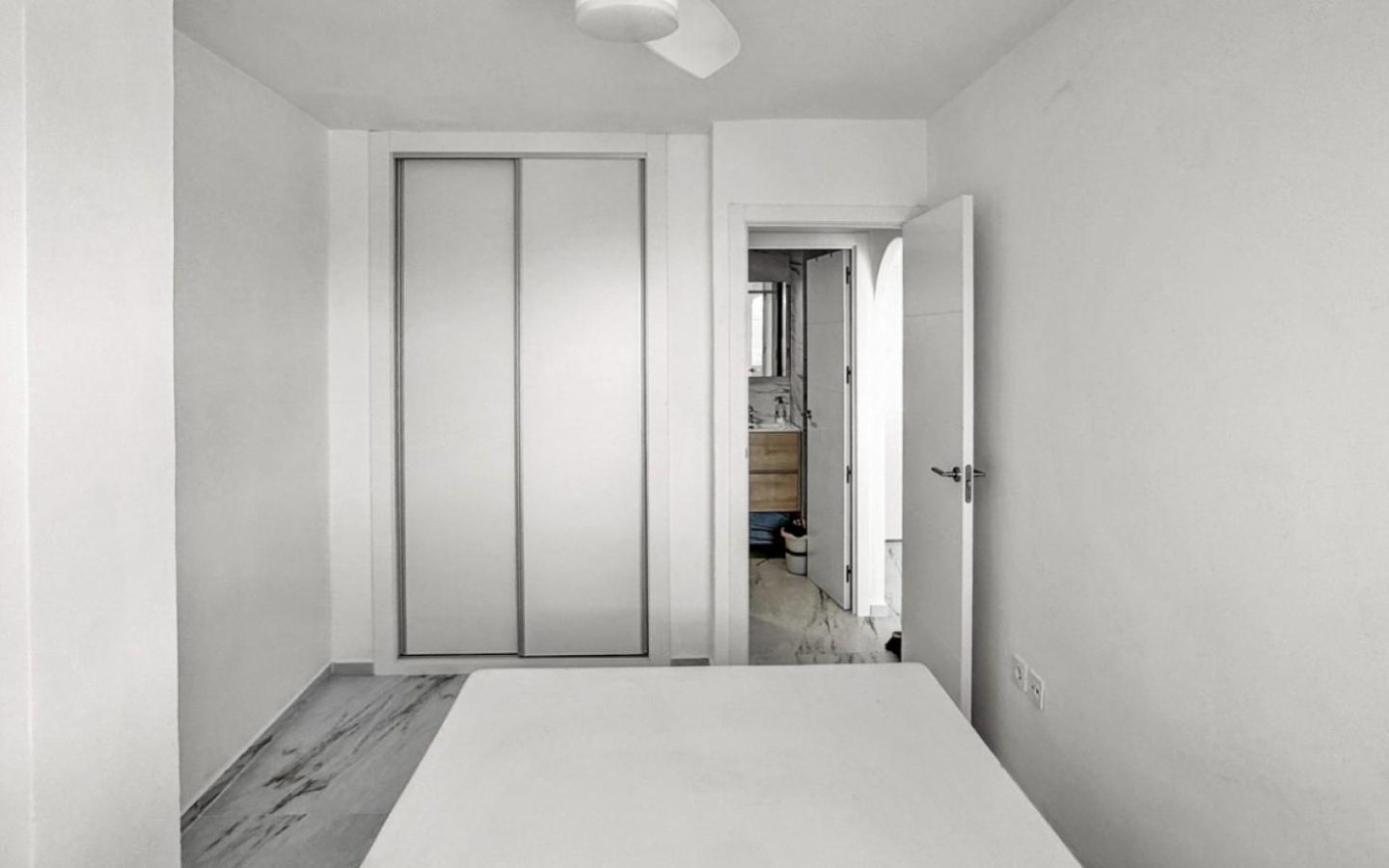 Apartment Of 45 M² In Torrevieja, Spain