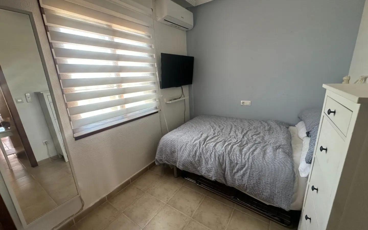 Apartment Of 78 M² With Features In Torrevieja, Spain