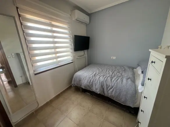 Apartment Of 78 M² With Features In Torrevieja, Spain