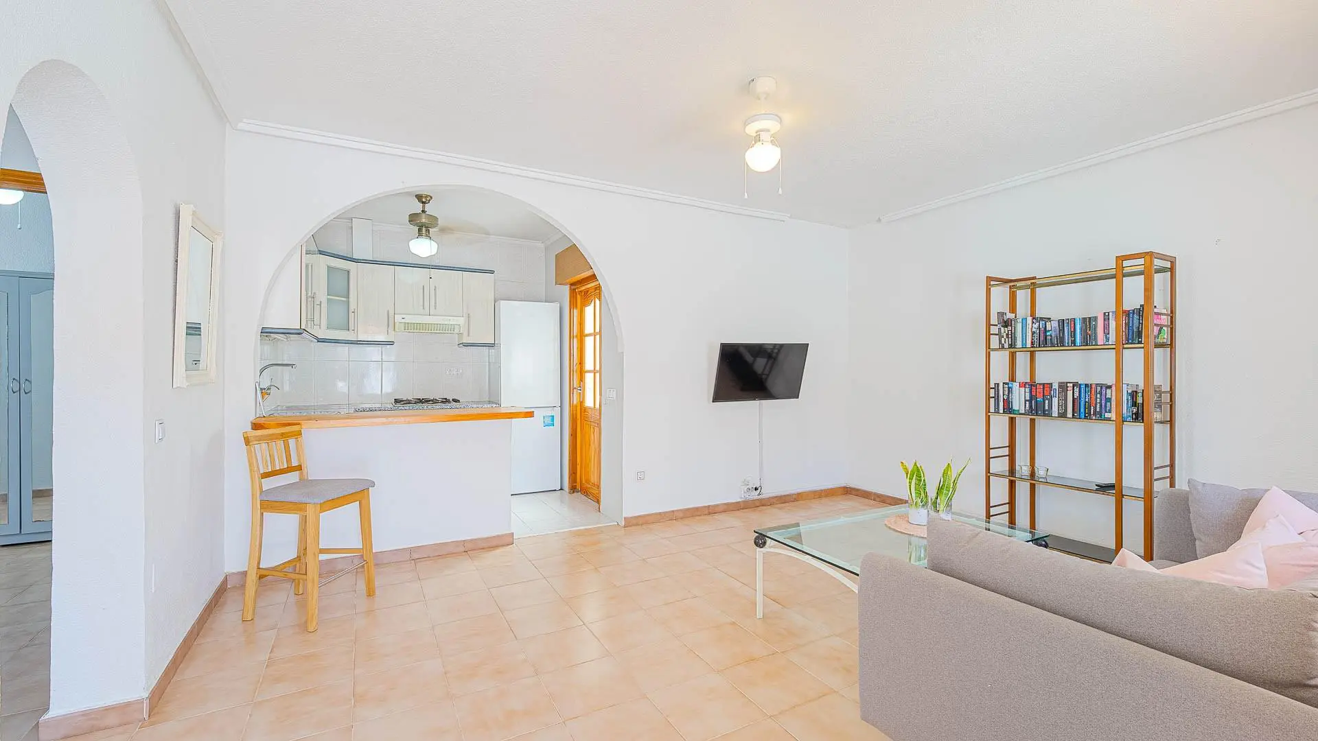 Apartment Of 59 M² With Balcony In Rojales