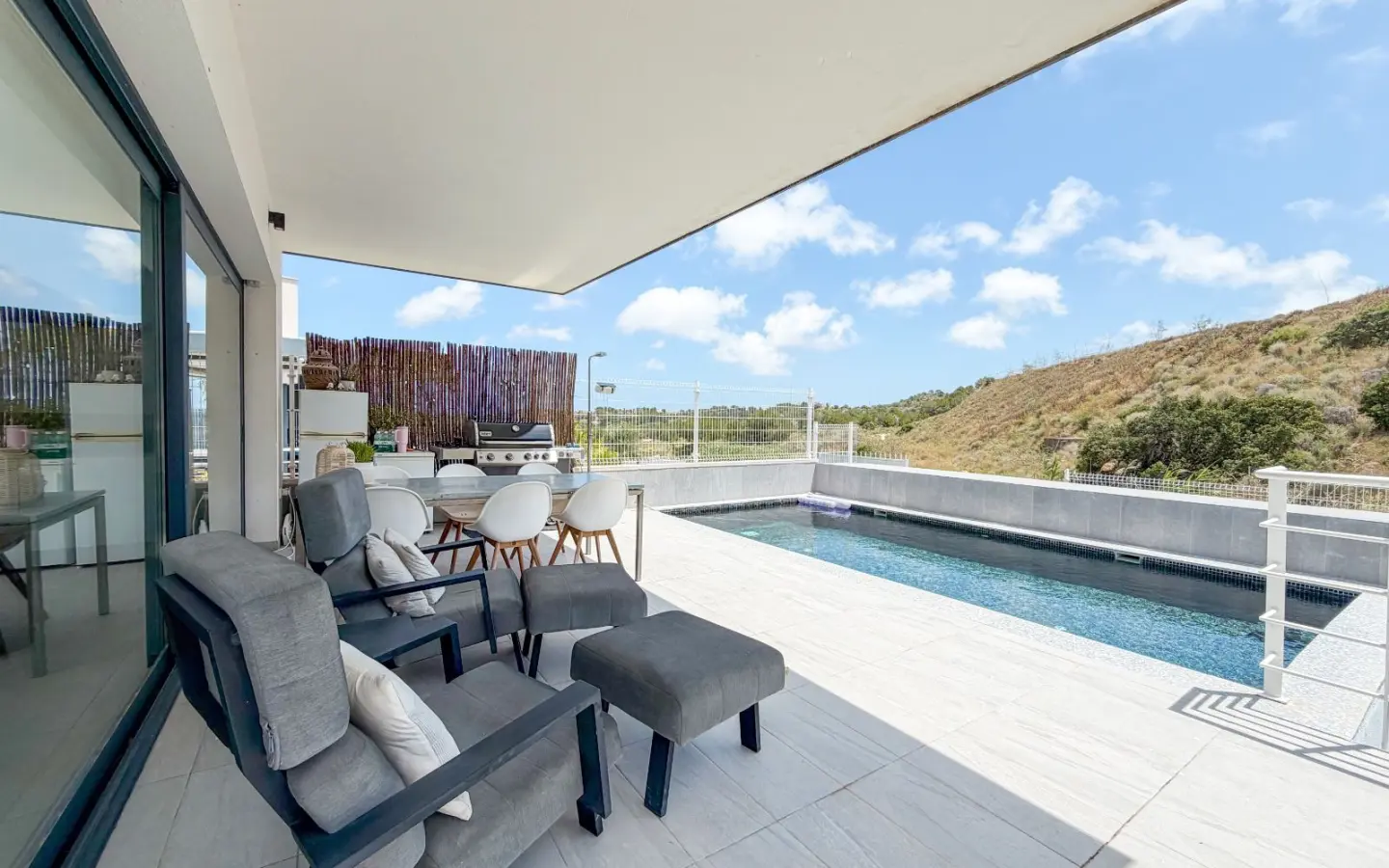 Villa Of 200 M² In San Miguel De Salinas, Spain