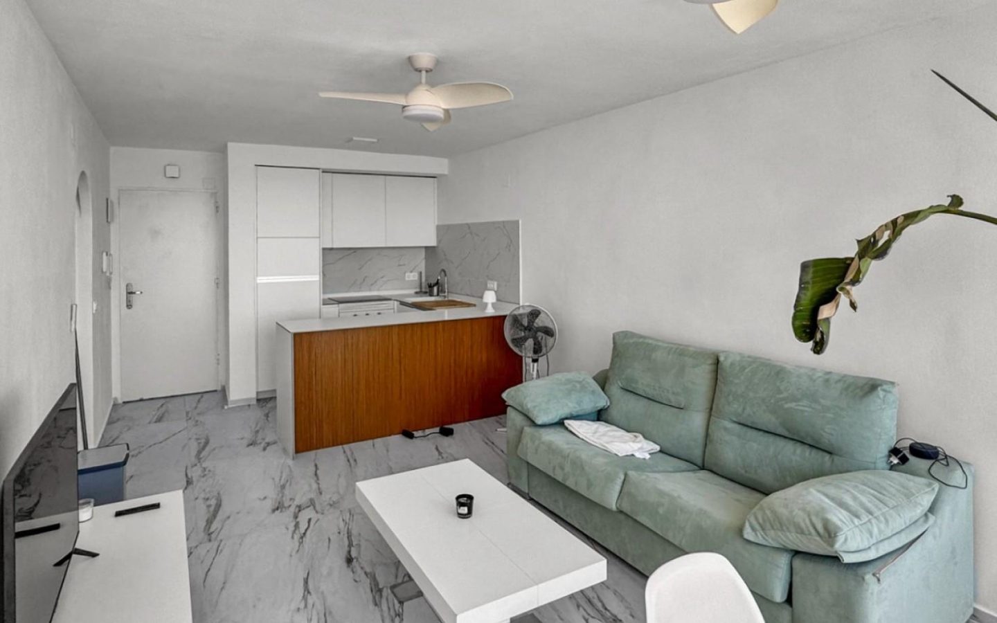 Apartment Of 45 M² In Torrevieja, Spain
