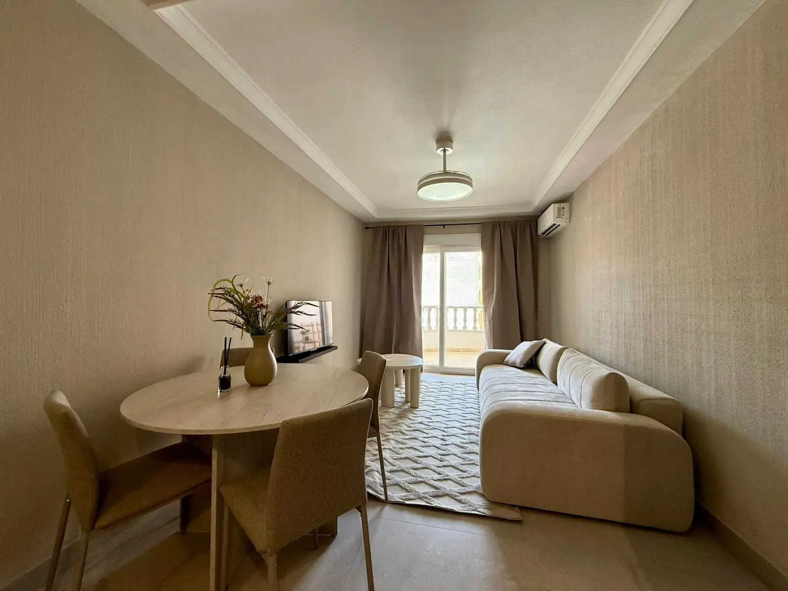 Apartment Of 80 M² With Sea View In Torrevieja, Spain