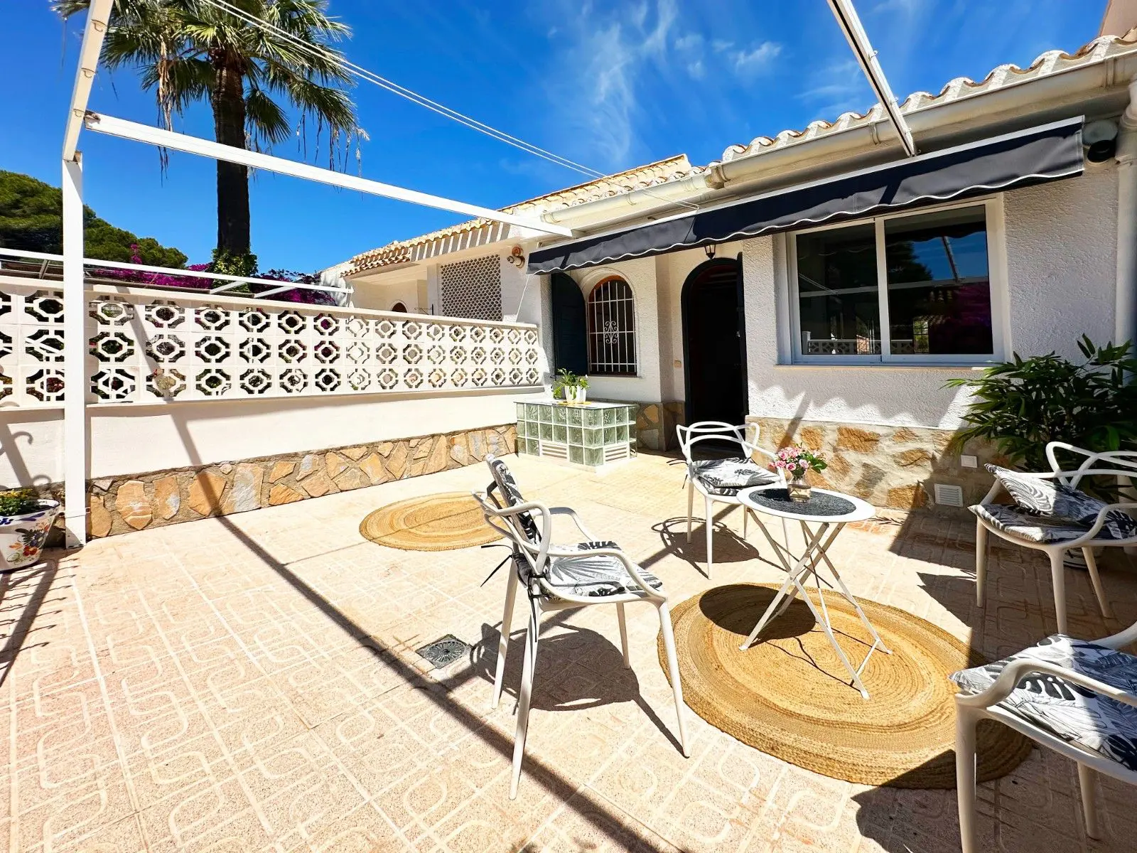 Terraced House Of 98 M² With Sea Views In Orihuela Costa