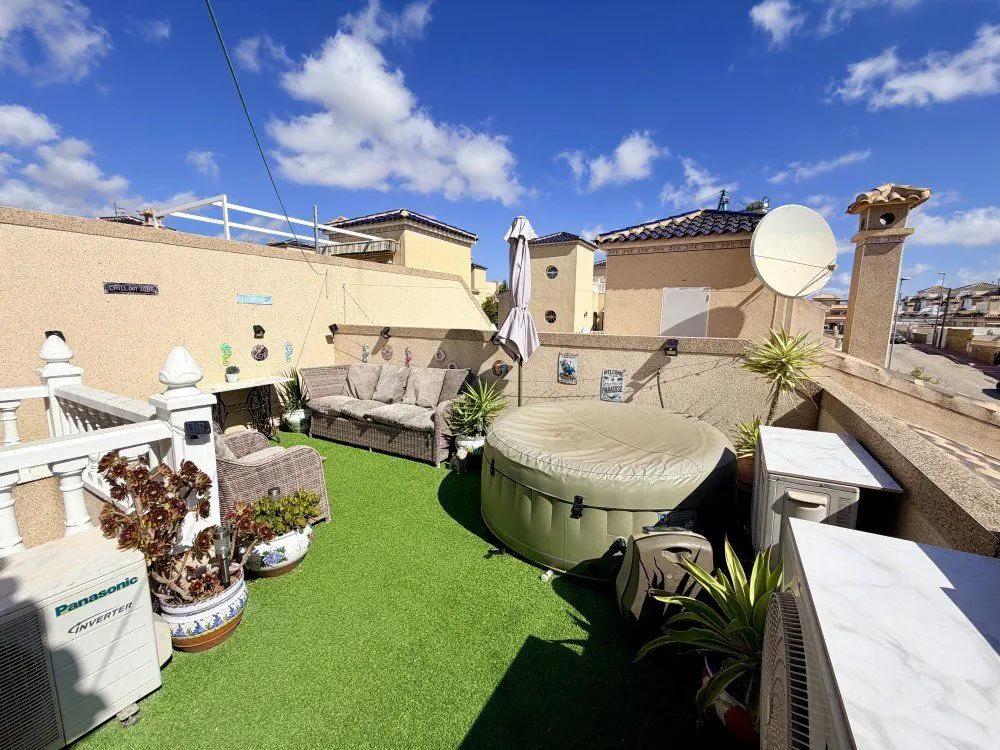 House Of 109 M² In Orihuela Costa, Spain