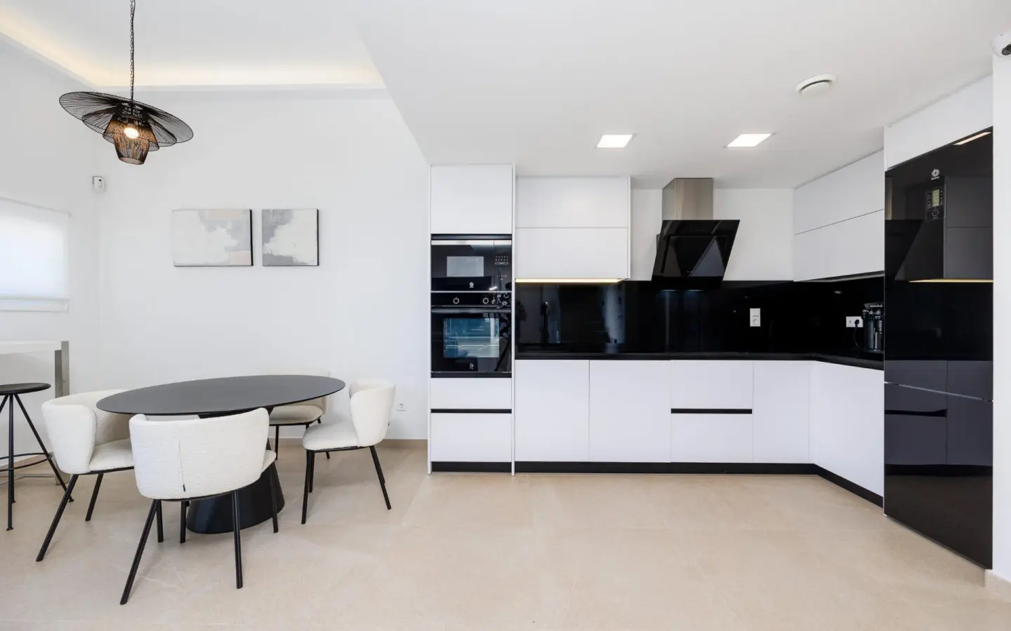 Villa Of 178 M² With [features] In Guardamar Del Segura