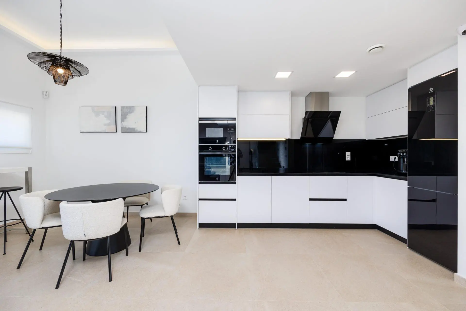 Villa Of 178 M² With [features] In Guardamar Del Segura