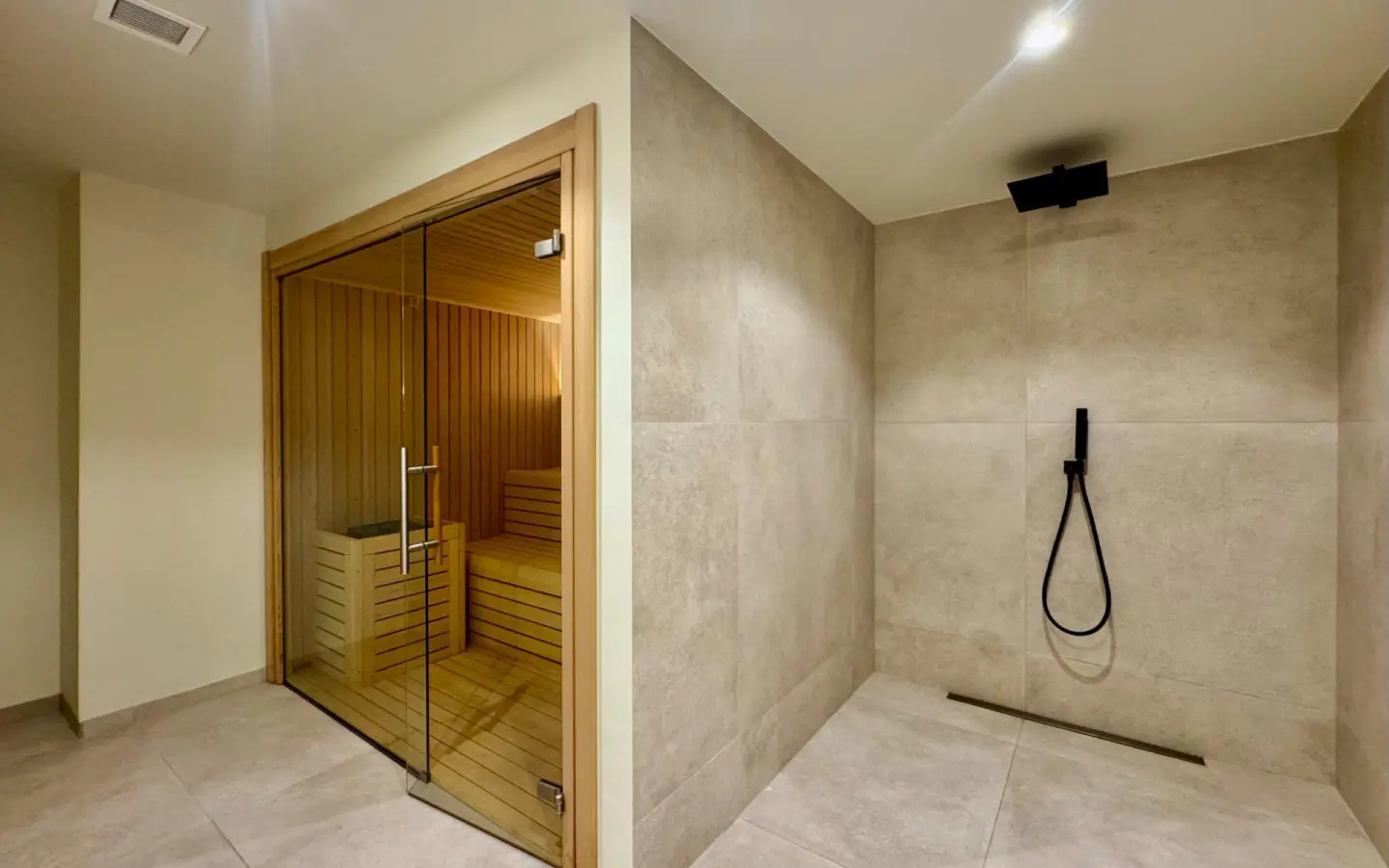 Villa Of 369 M² In Orihuela, Spain