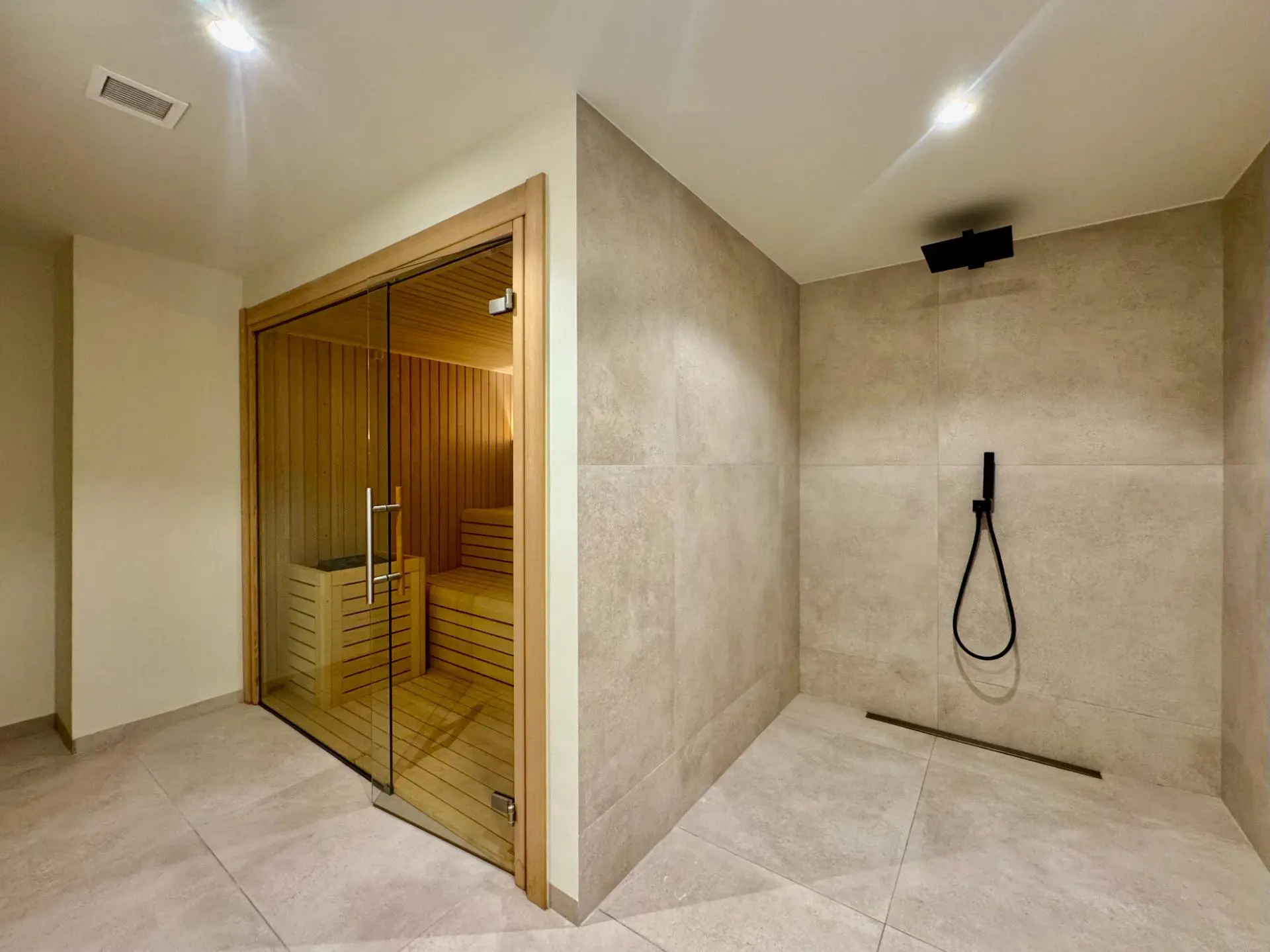 Villa Of 369 M² In Orihuela, Spain
