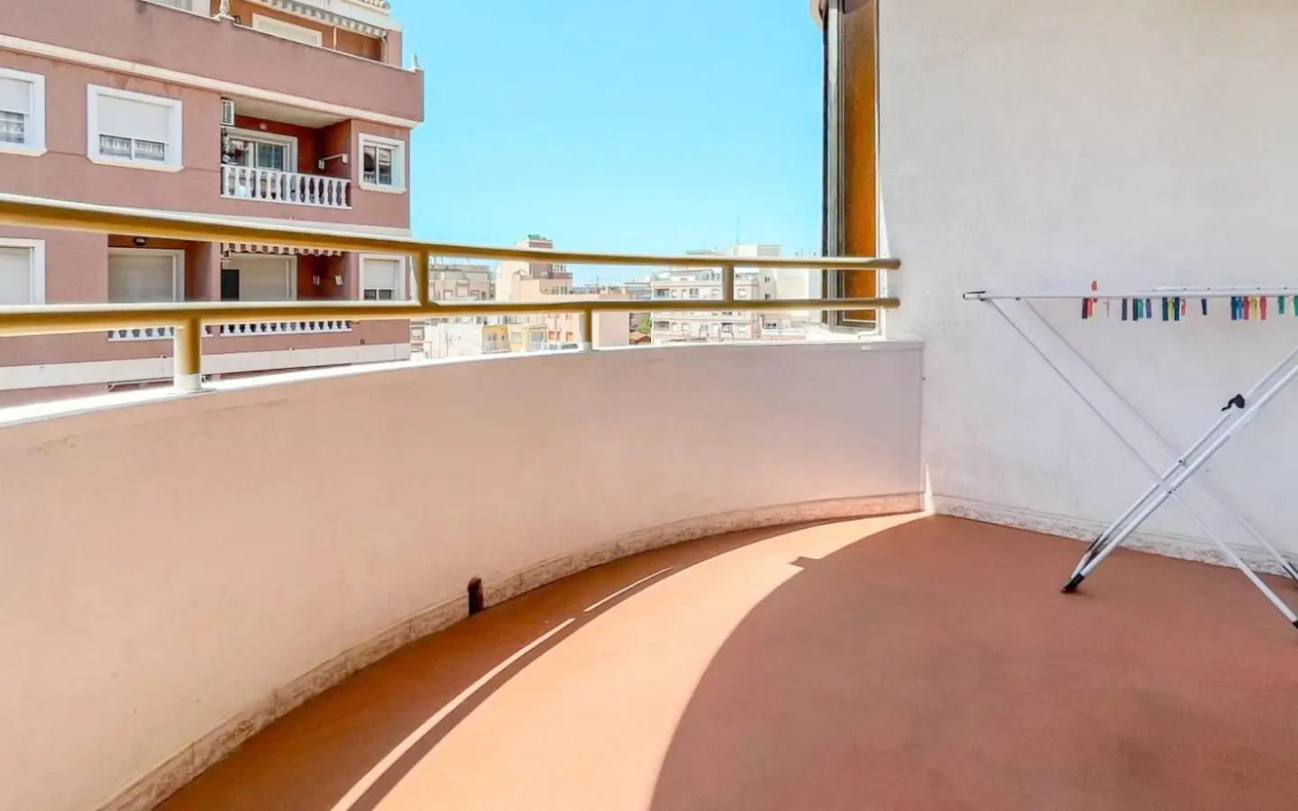 Apartment Of 129 M² In Torrevieja, Spain