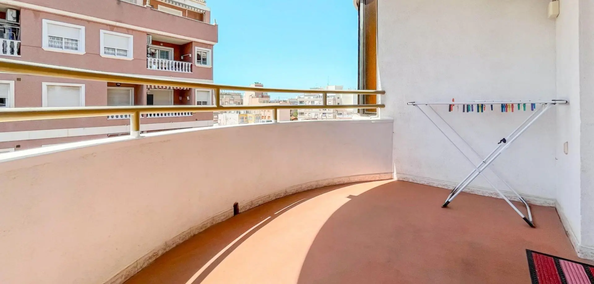 Apartment Of 129 M² In Torrevieja, Spain