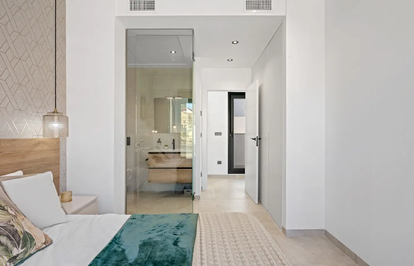 3-bedroom Villa In San Miguel De Salinas, Spain (116 M²)