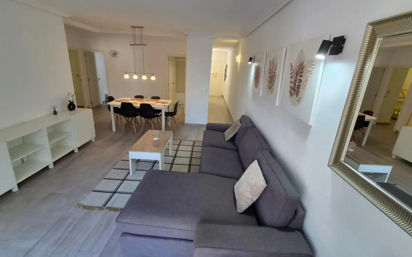 Apartment Of 117 M² In Torrevieja