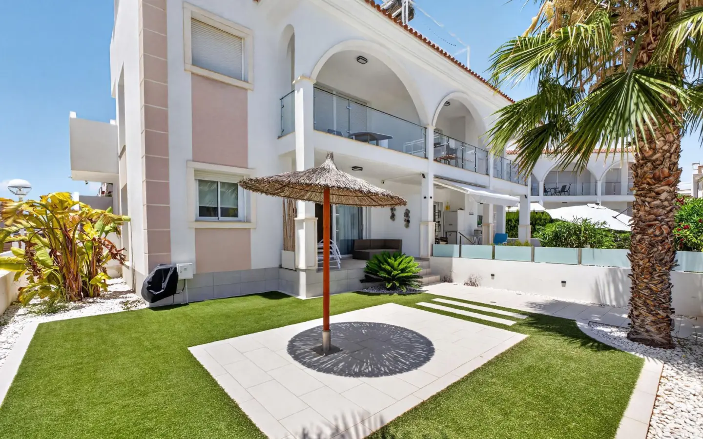 Apartment Of 82 M² In Rojales, Spain