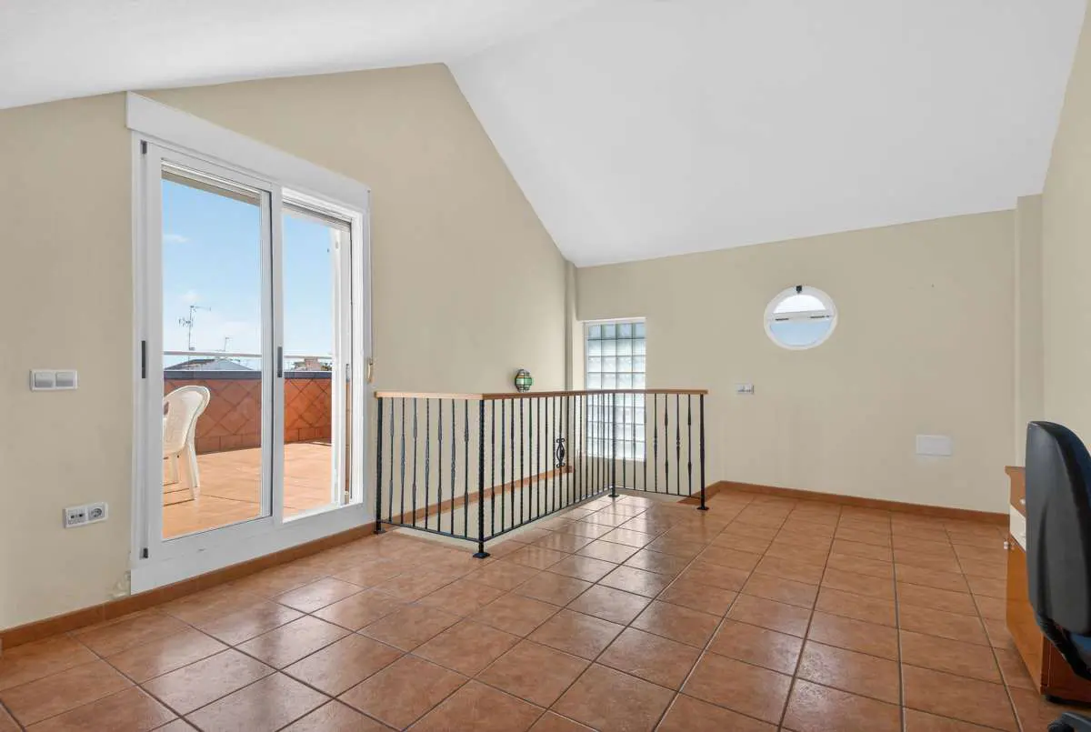 Villa Of 256 M² With A Garden In Lo Pagan