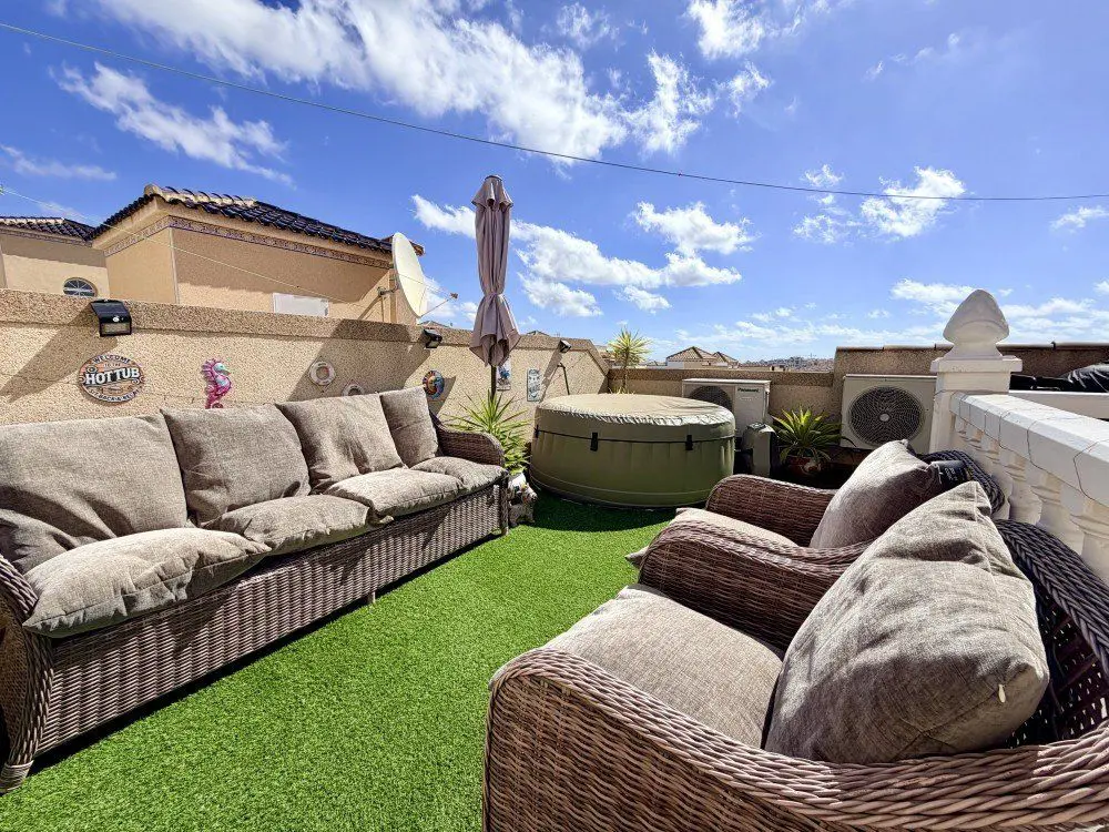 House Of 109 M² In Orihuela Costa, Spain
