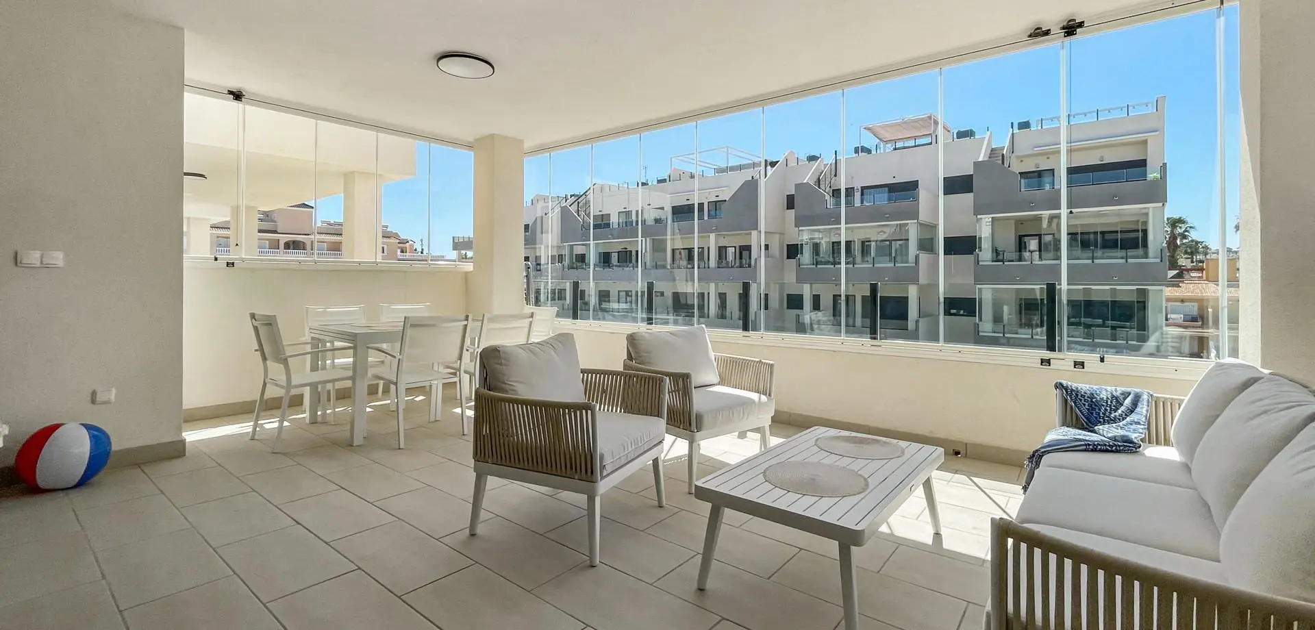 Apartment Of 107 M² In Orihuela Costa, Spain