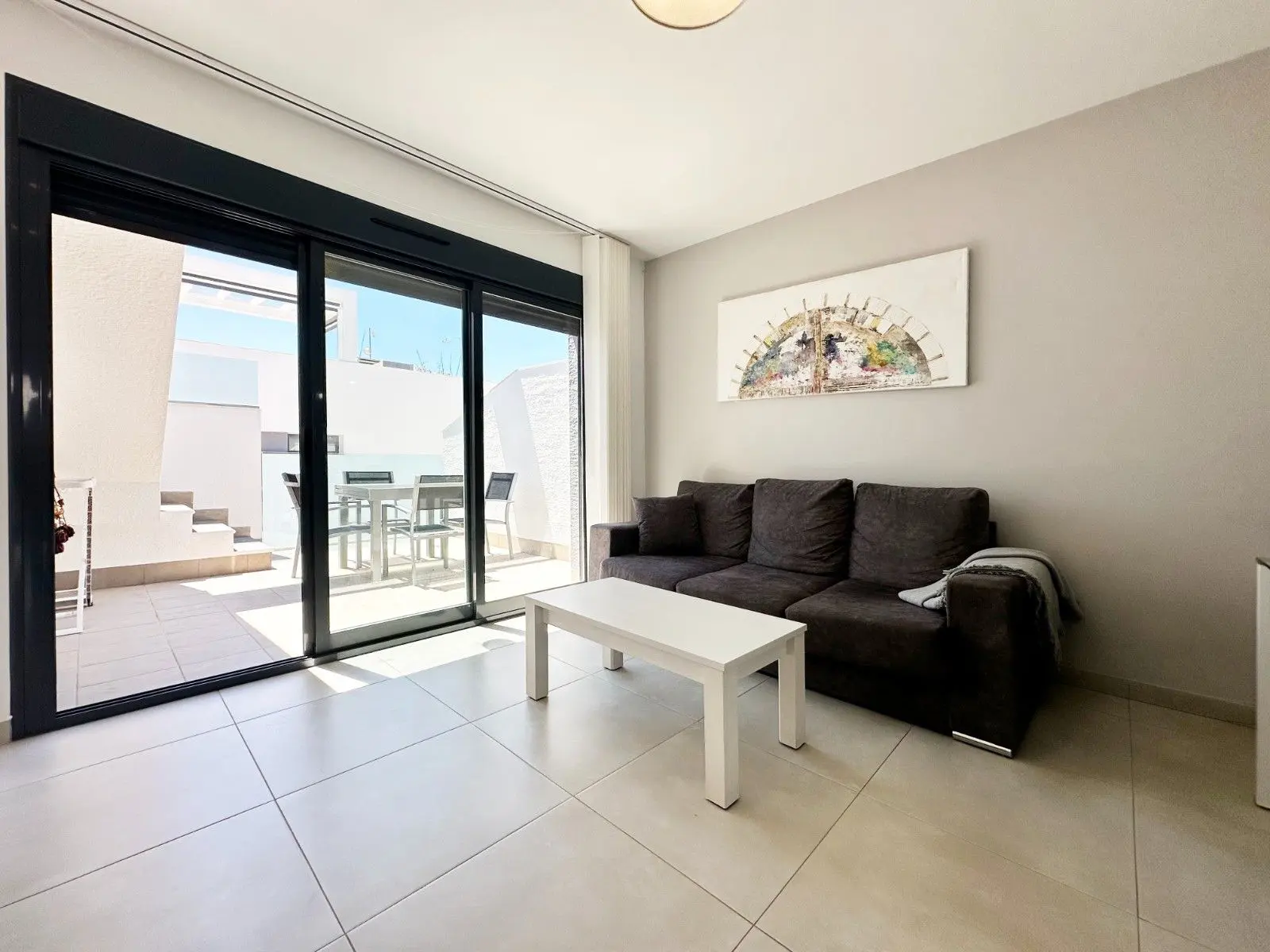Apartment Of 75 M² With Sea View In Guardamar Del Segura