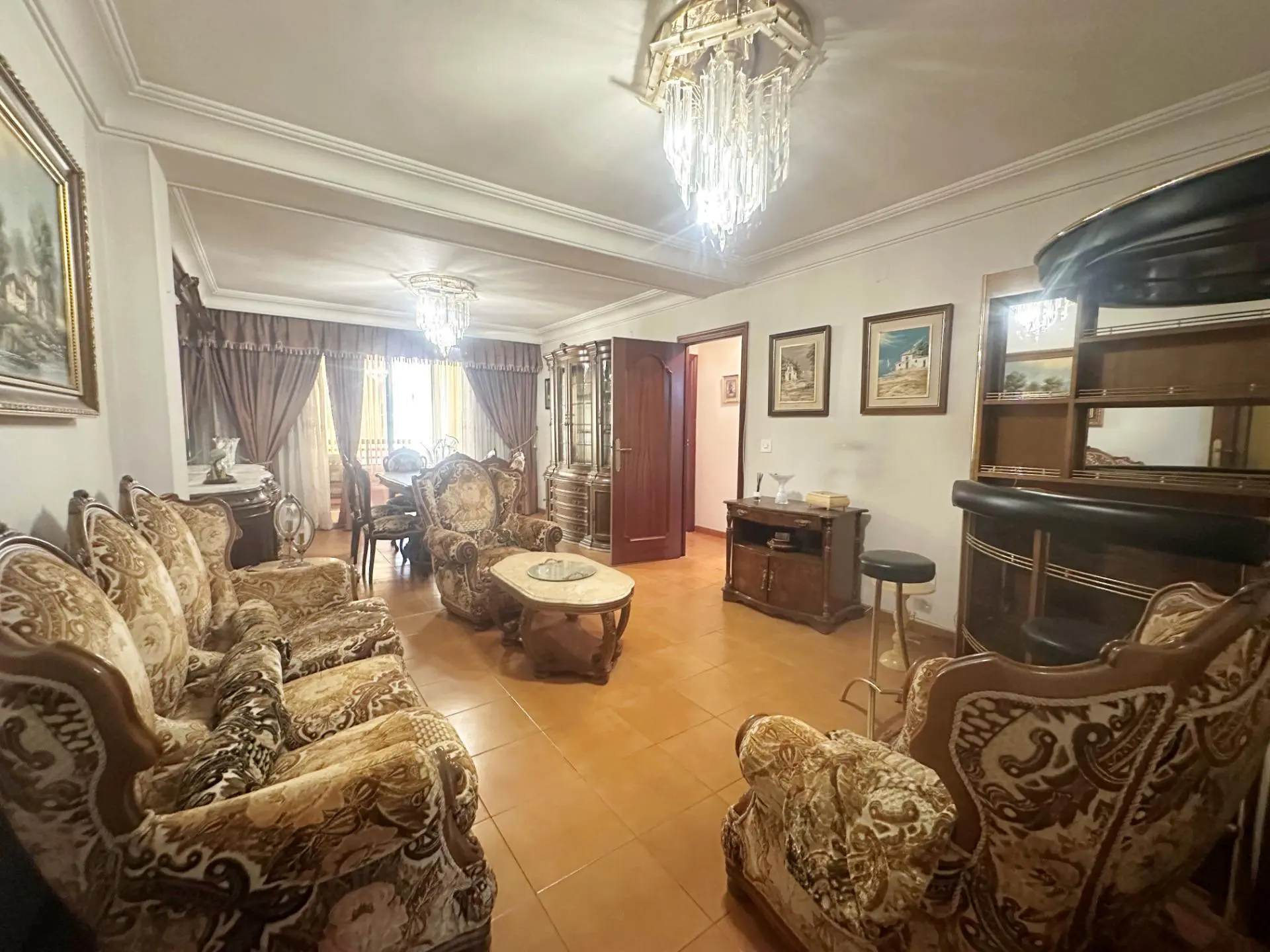 Apartment Of 130 M² In Torrevieja, Spain