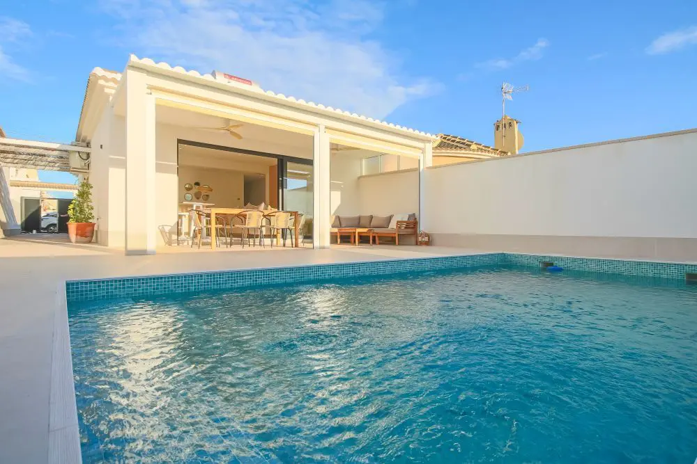 Villa Of 100 M² In Torrevieja, Spain