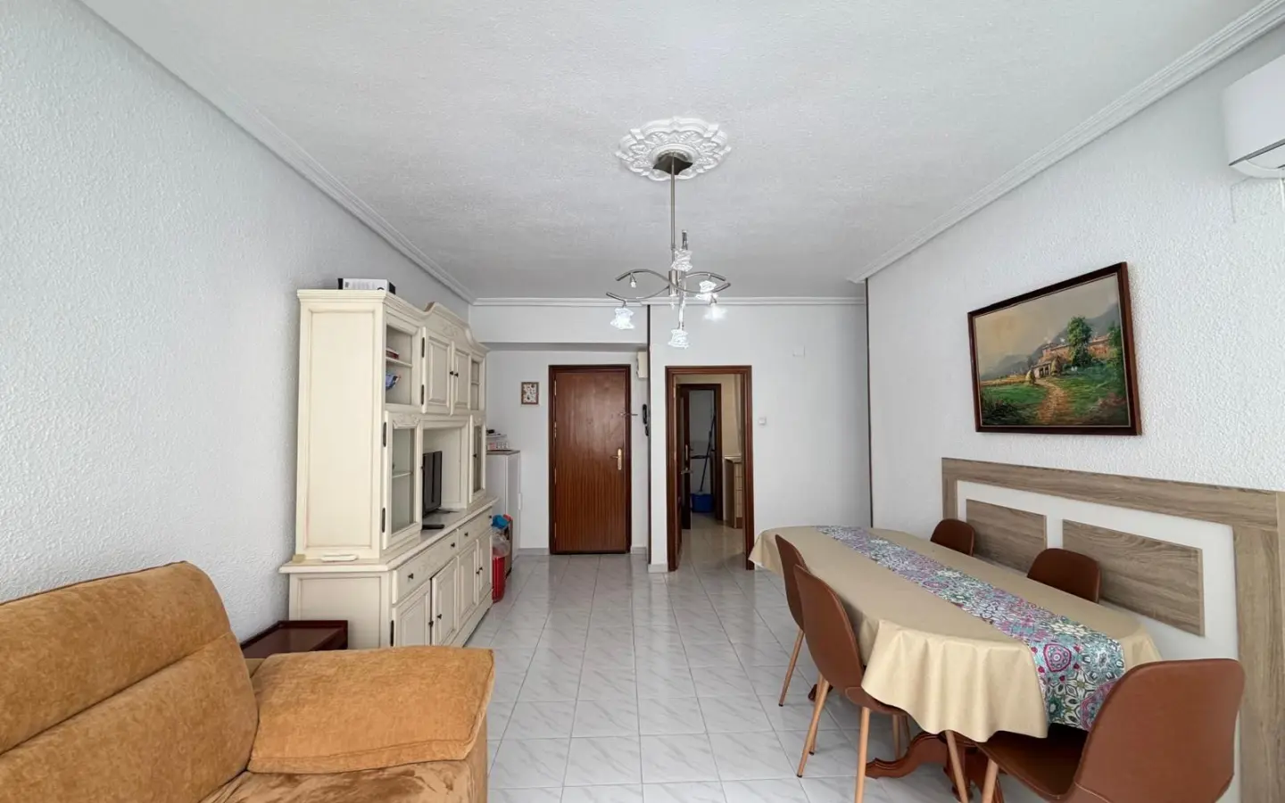 Apartment Of 81 M² In Torrevieja, Spain