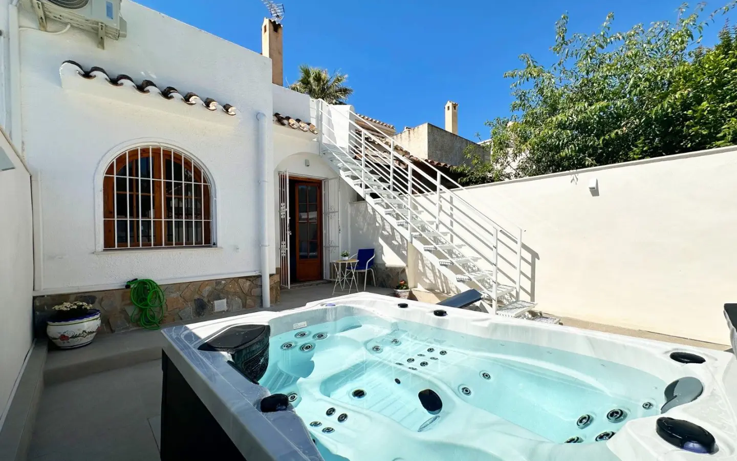 Terraced House Of 98 M² With Sea Views In Orihuela Costa