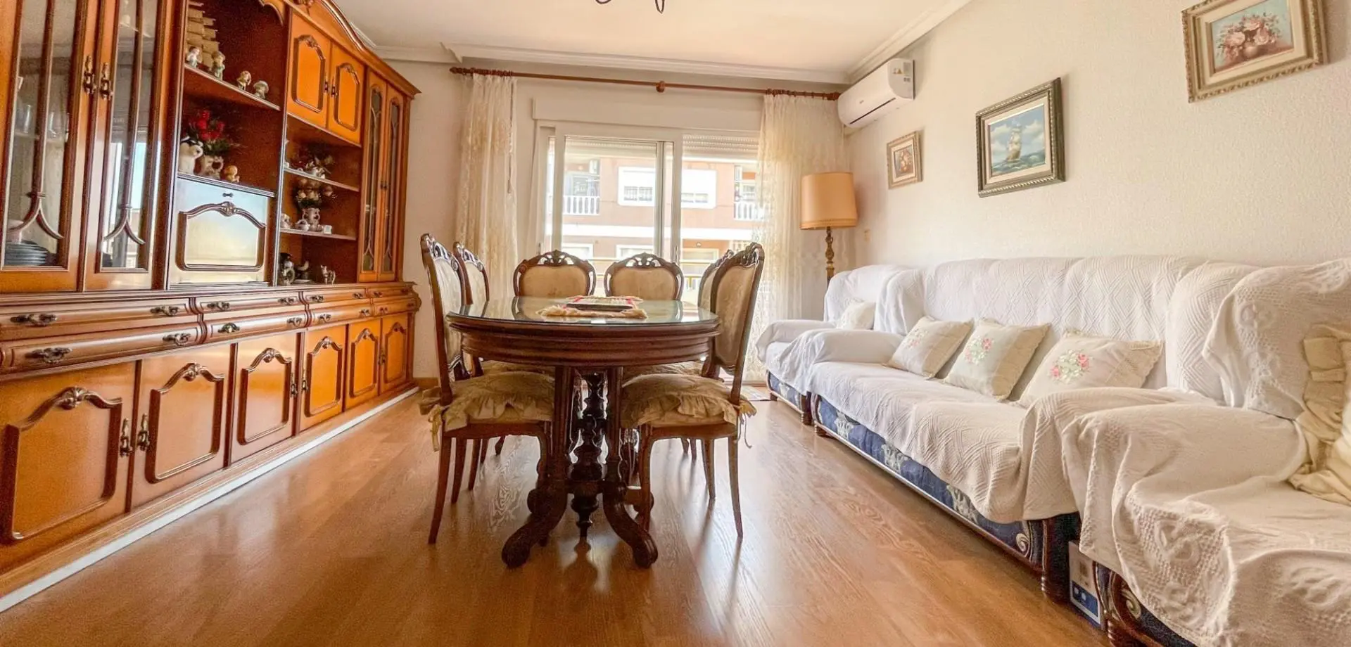 Apartment Of 129 M² In Torrevieja, Spain