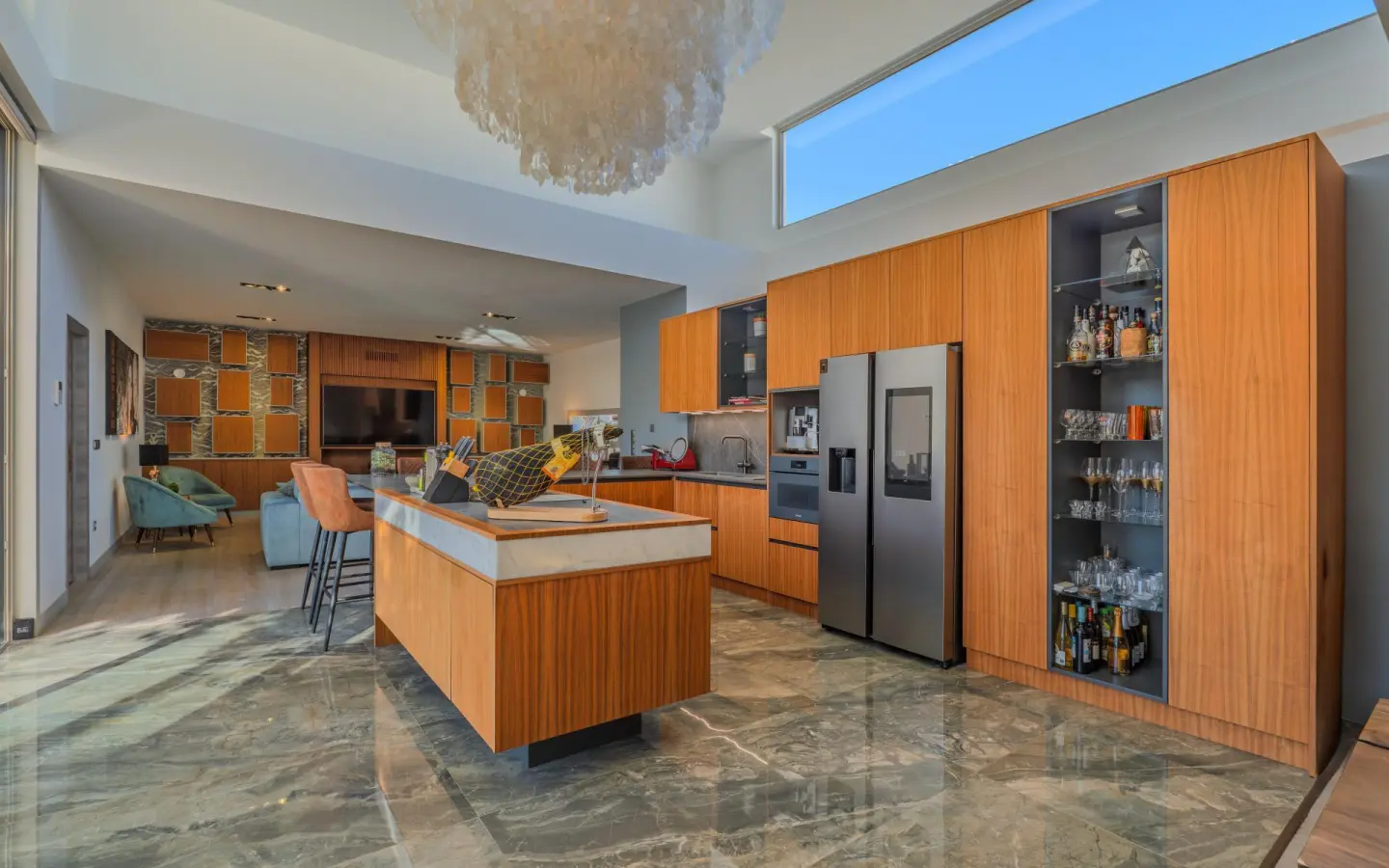Villa Of 544 M² In Benijofar