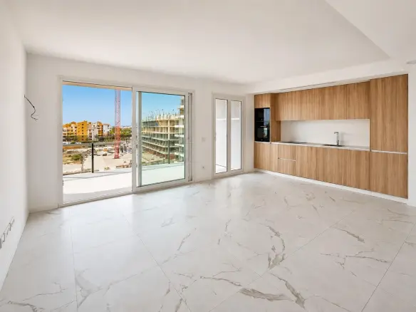 2-bedroom Apartment In Torrevieja, Spain (76 M²)