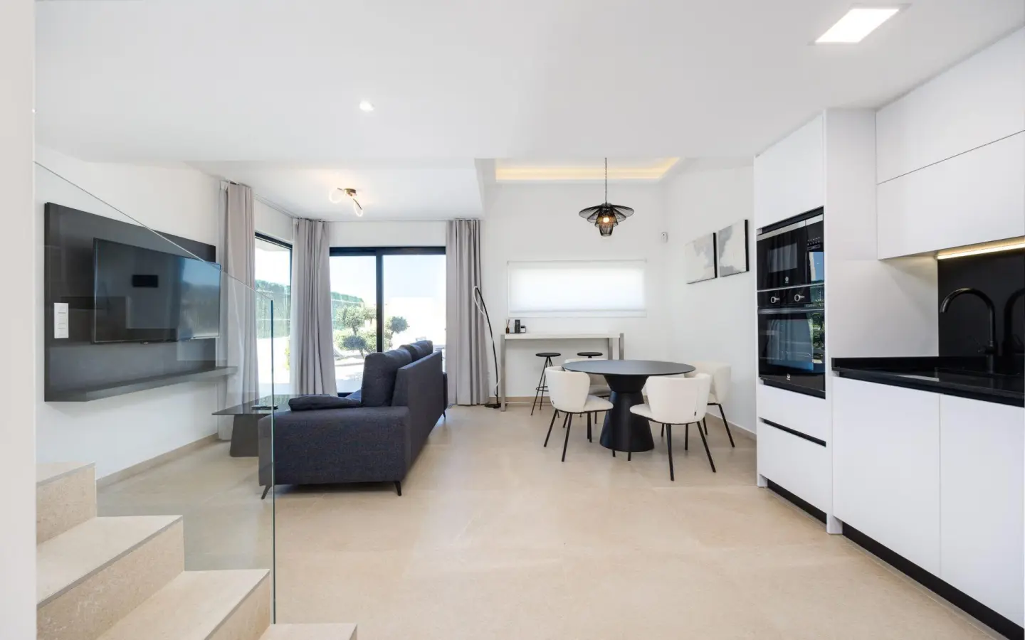 Villa Of 178 M² With [features] In Guardamar Del Segura