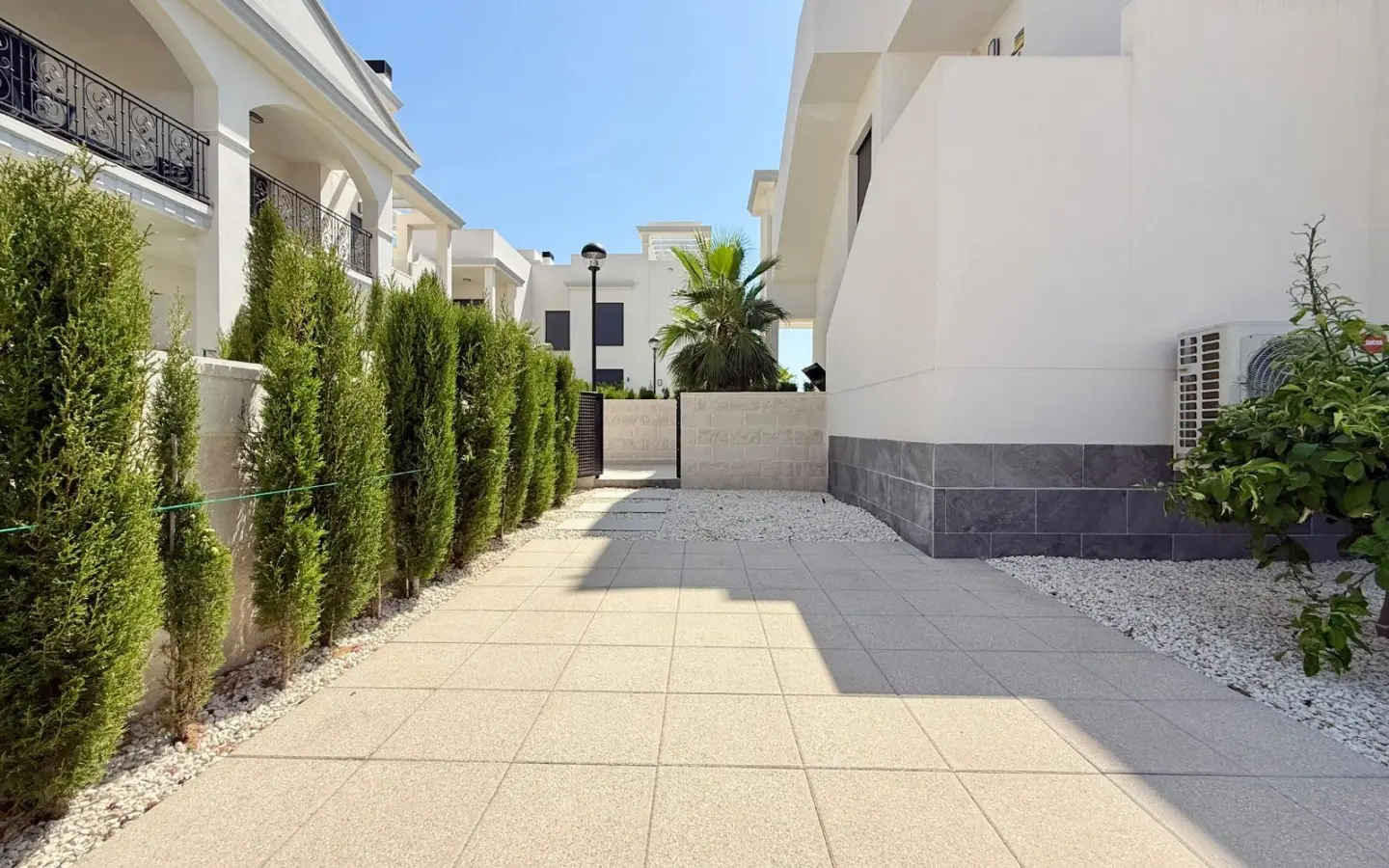 Apartment Of 79 M² In Rojales, Spain