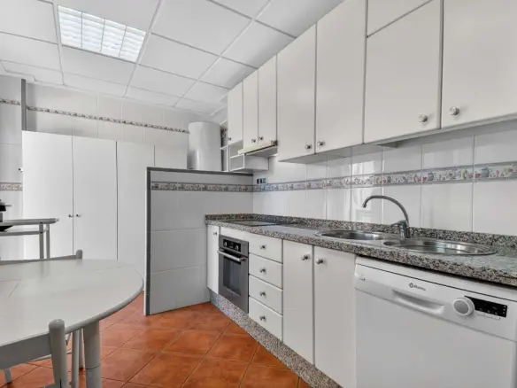 5-bedroom Villa In Lo Pagan, Spain (256 M²)