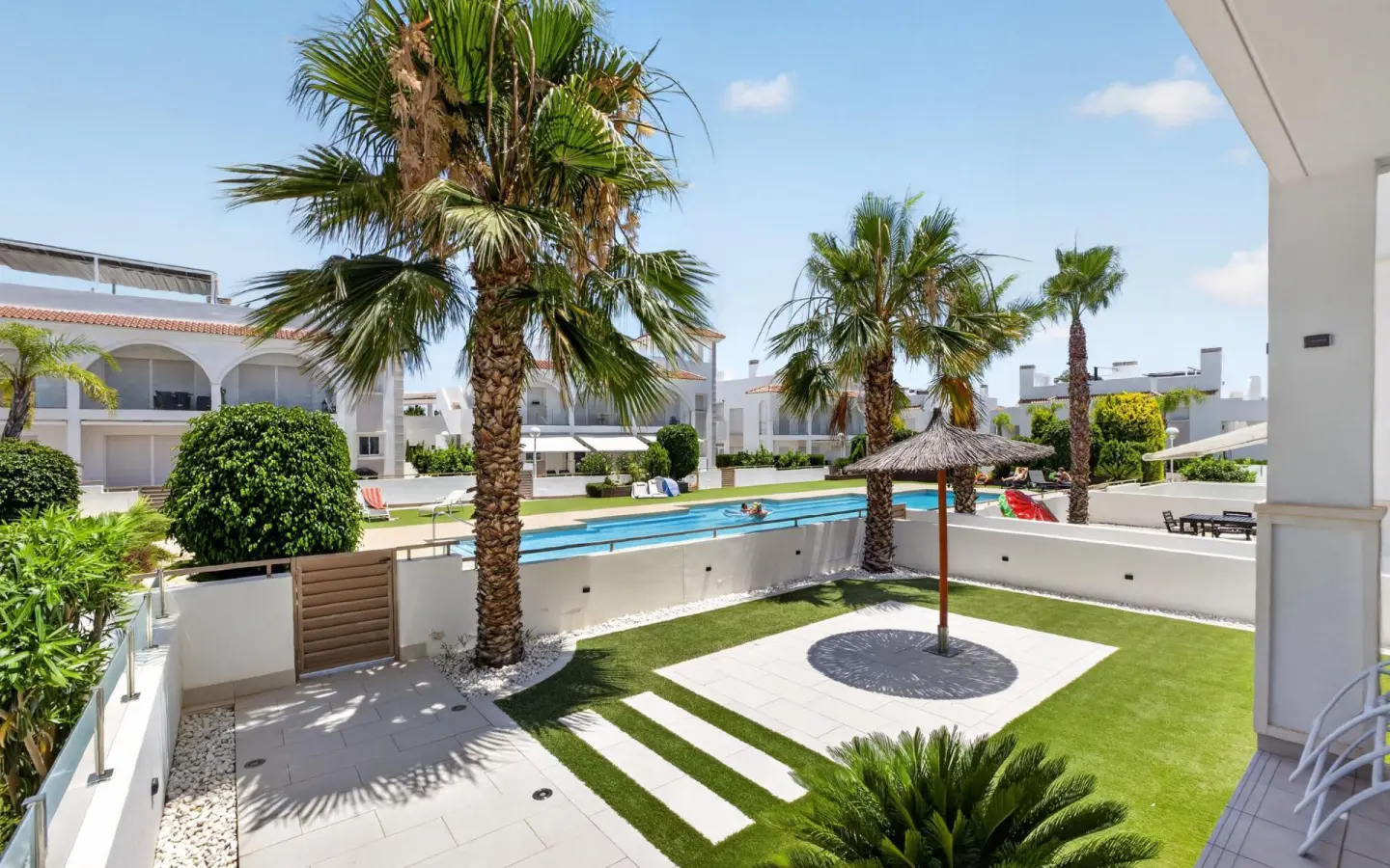 Apartment Of 82 M² In Rojales, Spain