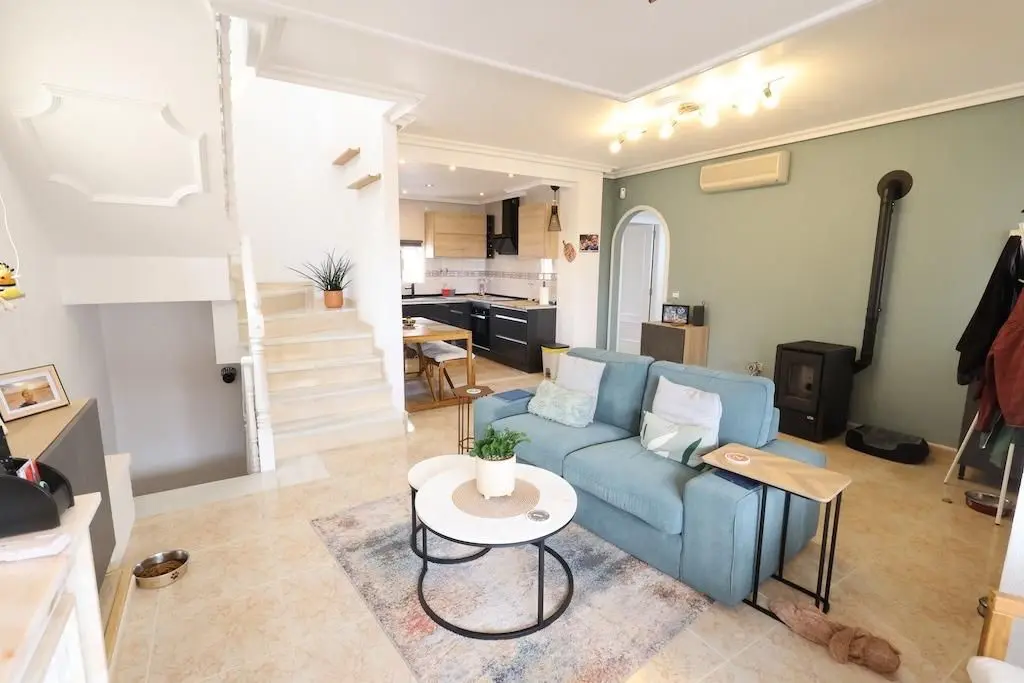 Villa Of 208 M² In San Miguel De Salinas