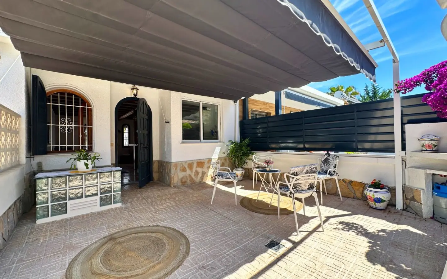 Terraced House Of 98 M² With Sea Views In Orihuela Costa