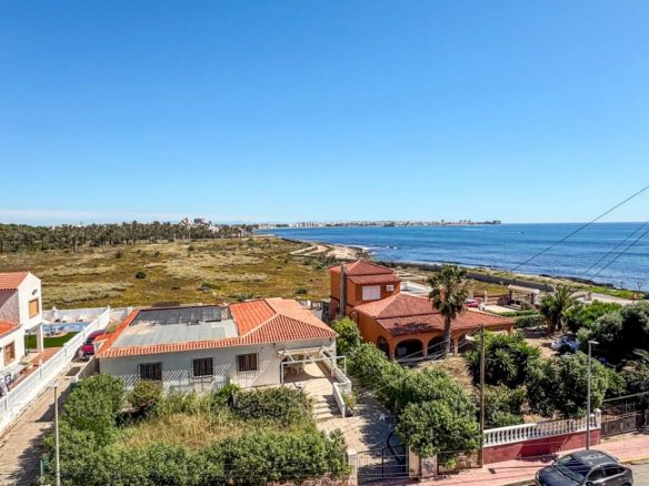 Apartment Of 45 M² In Torrevieja, Spain