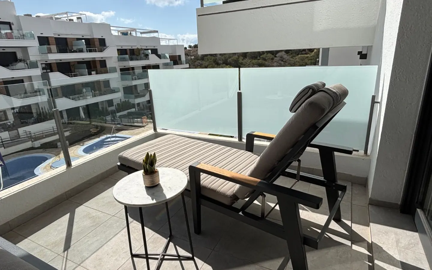 Apartment Of 68 M² With Sea View In Orihuela Costa, Spain
