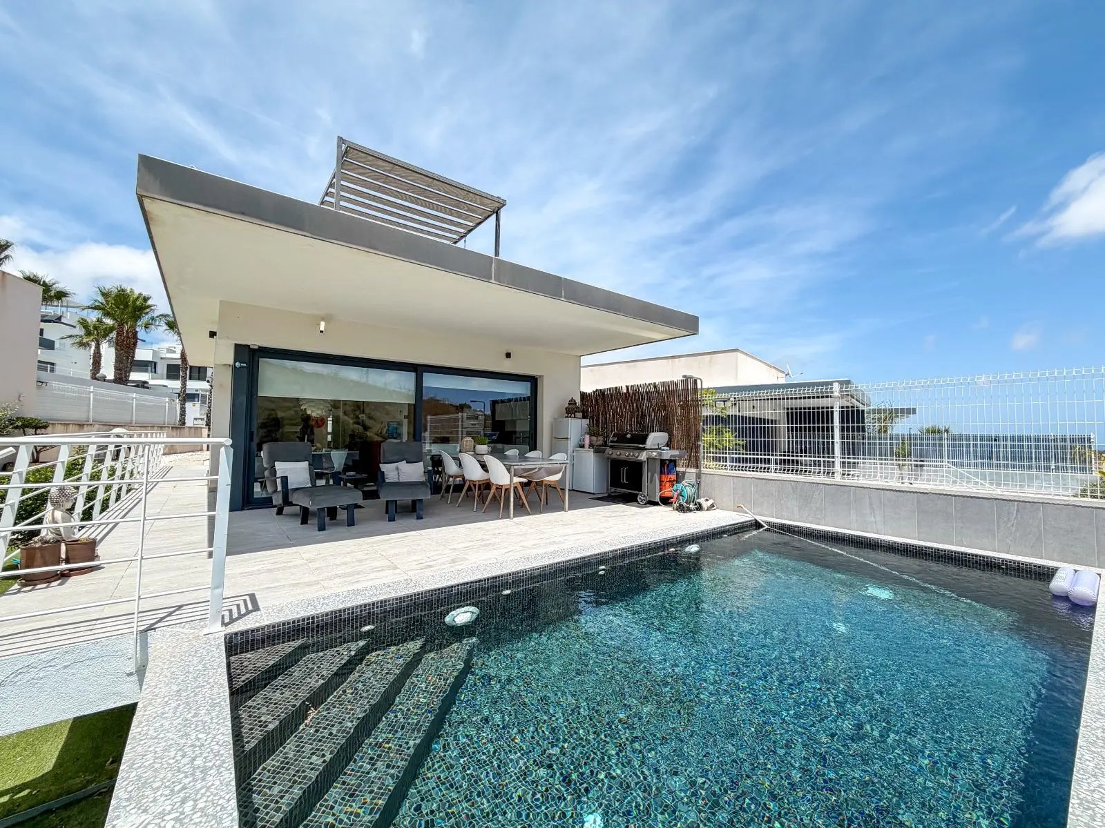 Villa Of 200 M² In San Miguel De Salinas, Spain