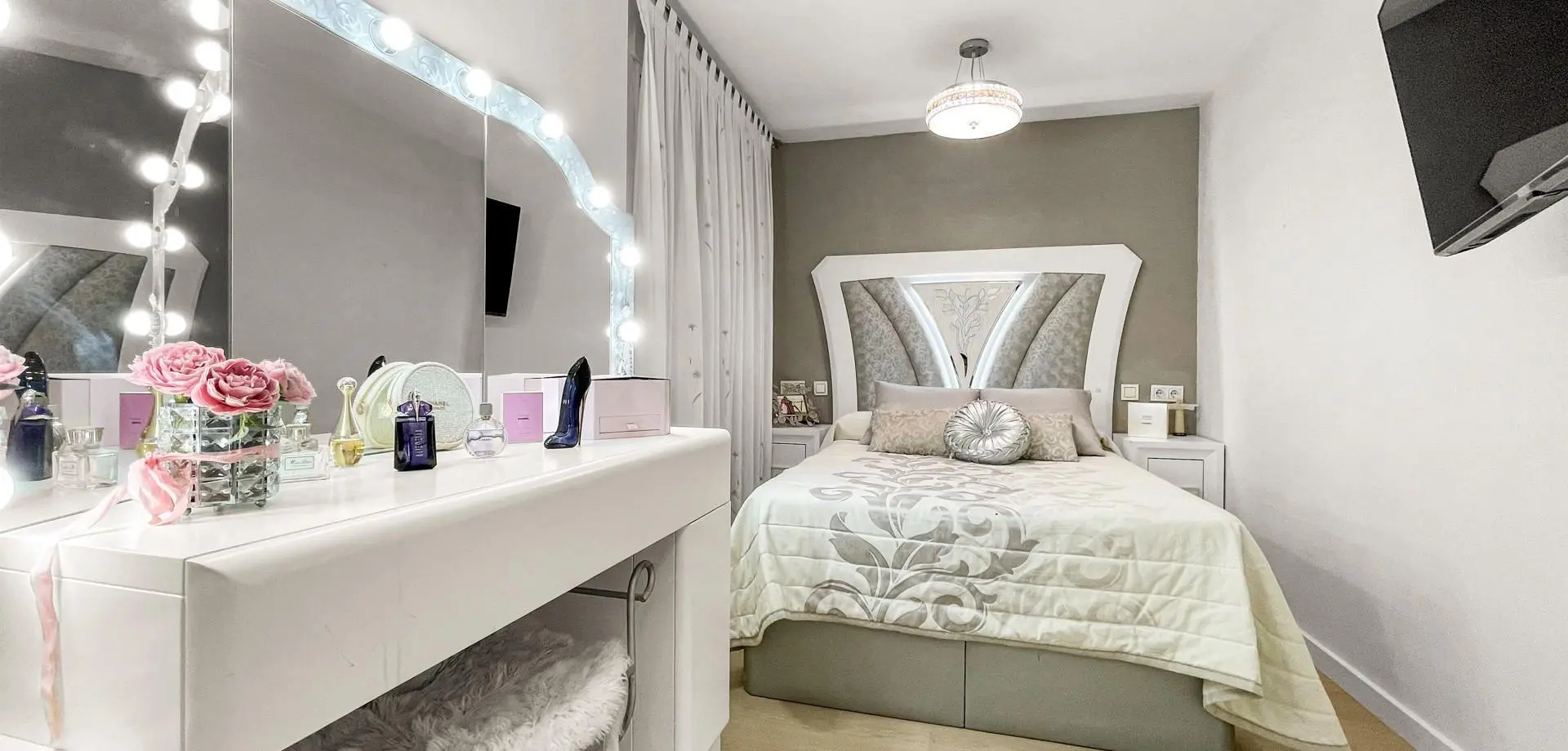 Apartment Of 108 M² In Torrevieja, Spain