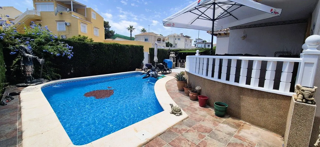 Villa Of 110 M² In Orihuela Costa, Spain