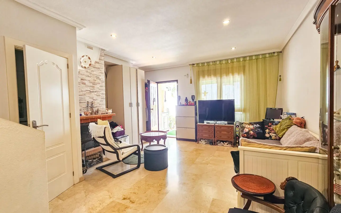 House Of 97 M² In Orihuela Costa, Spain