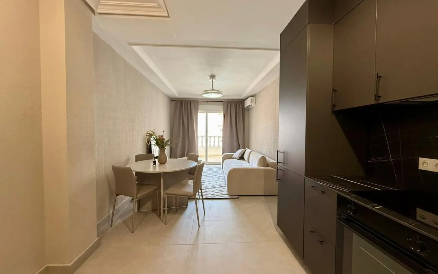 Apartment Of 80 M² With Sea View In Torrevieja, Spain