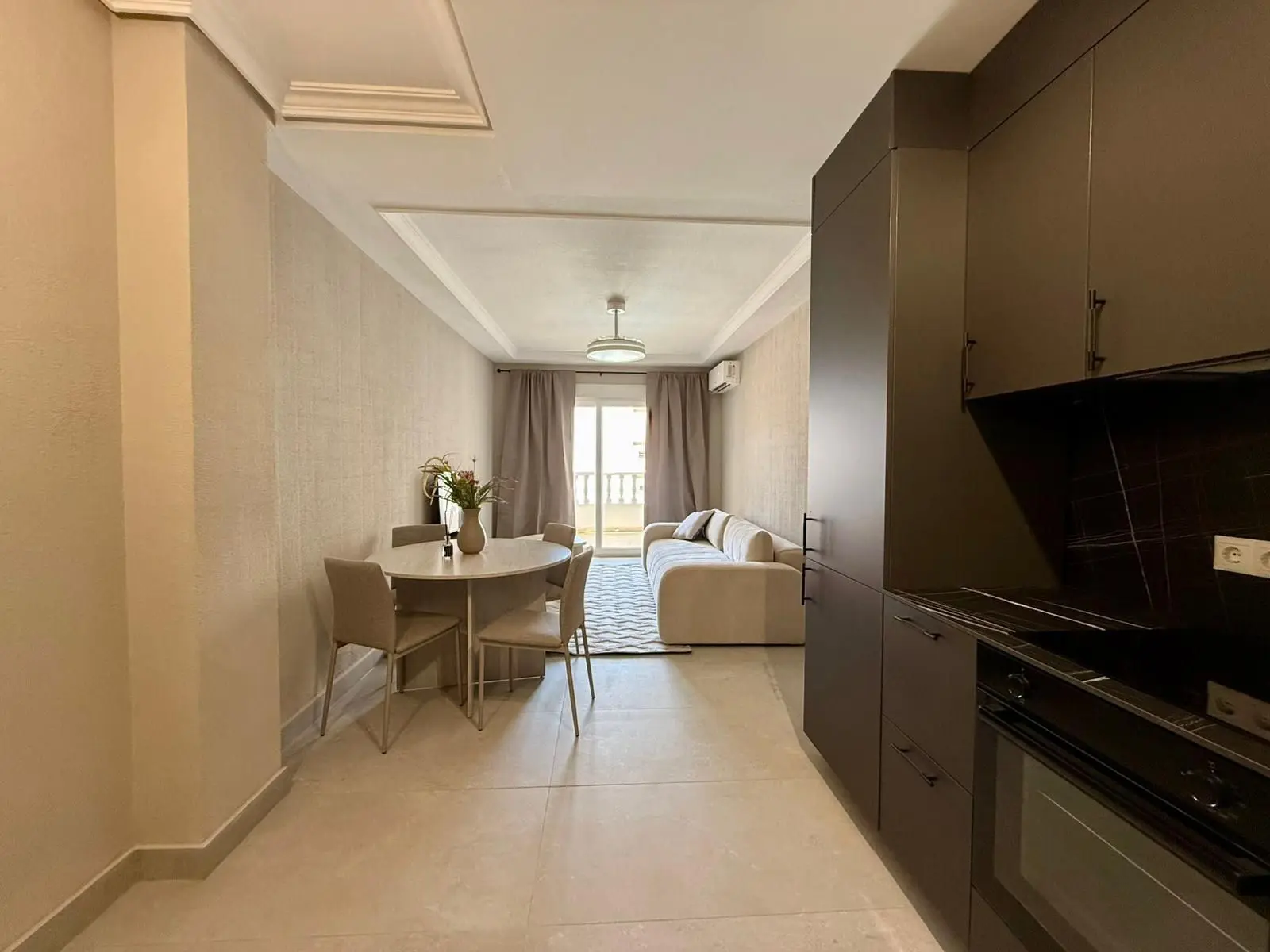 Apartment Of 80 M² With Sea View In Torrevieja, Spain