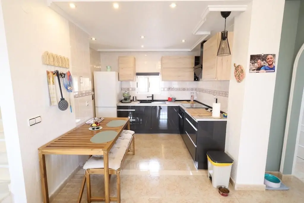 Villa Of 208 M² In San Miguel De Salinas