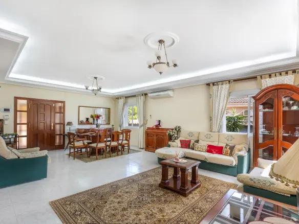 Villa Of 240 M² With Mediterranean Style In Rojales