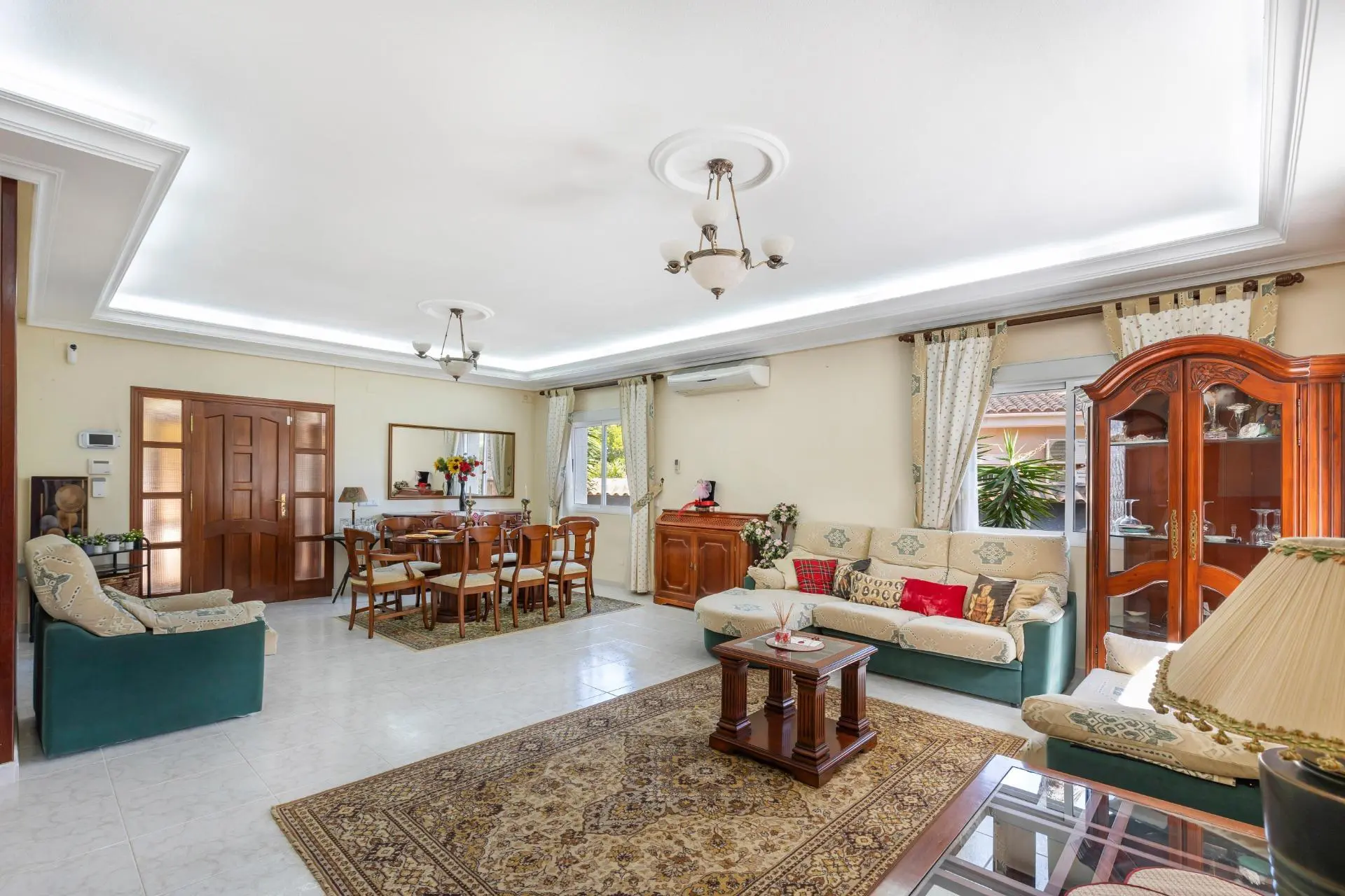 Villa Of 240 M² With Mediterranean Style In Rojales