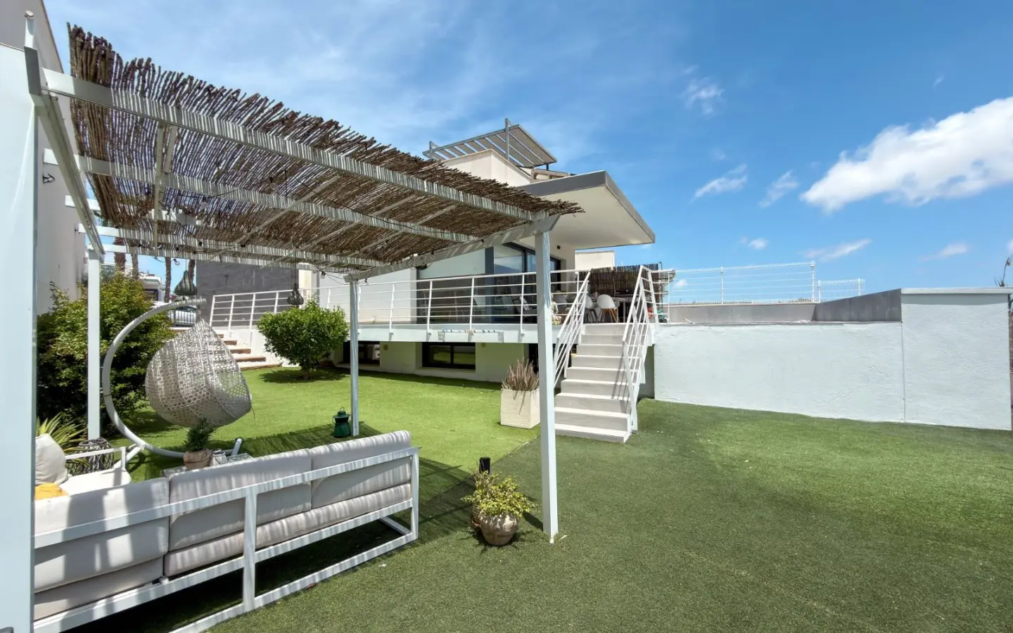 Villa Of 200 M² In San Miguel De Salinas, Spain