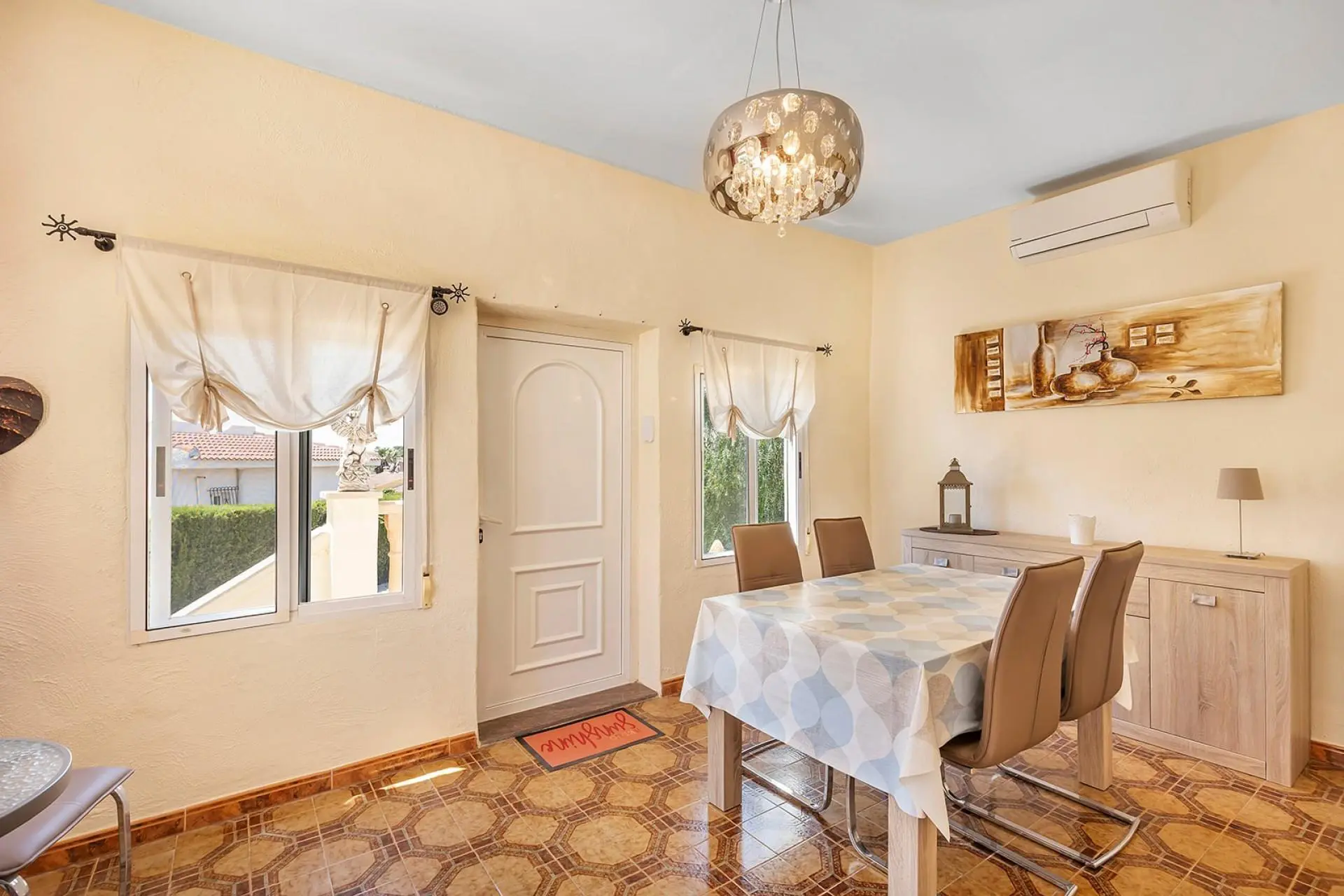 Villa Of 159 M² In Rojales, Spain